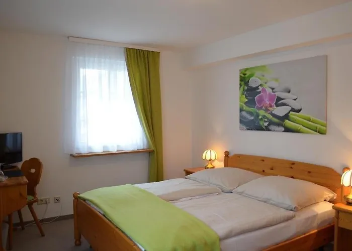 Zur Linde Hotel Glottertal